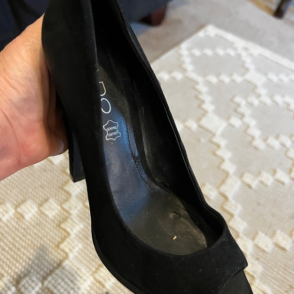 Aldo Black Heels - Picture 3 of 3